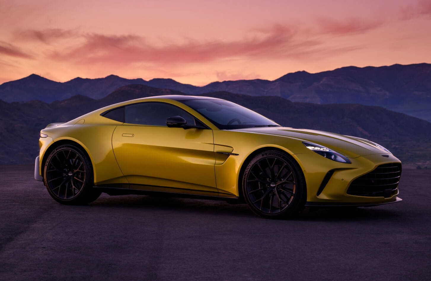 Aston Martin V8 Vantage