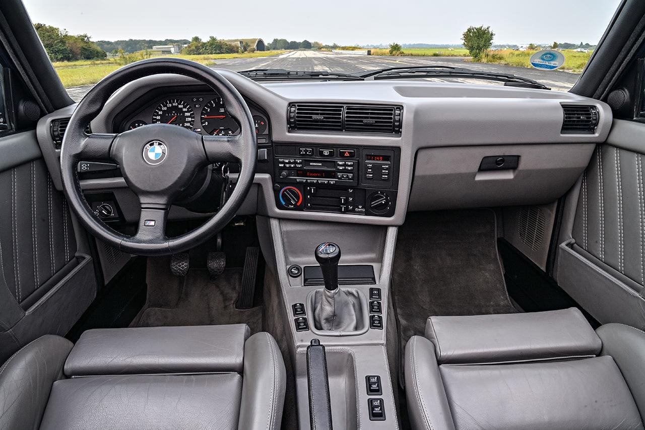 bmw e30 intérieur