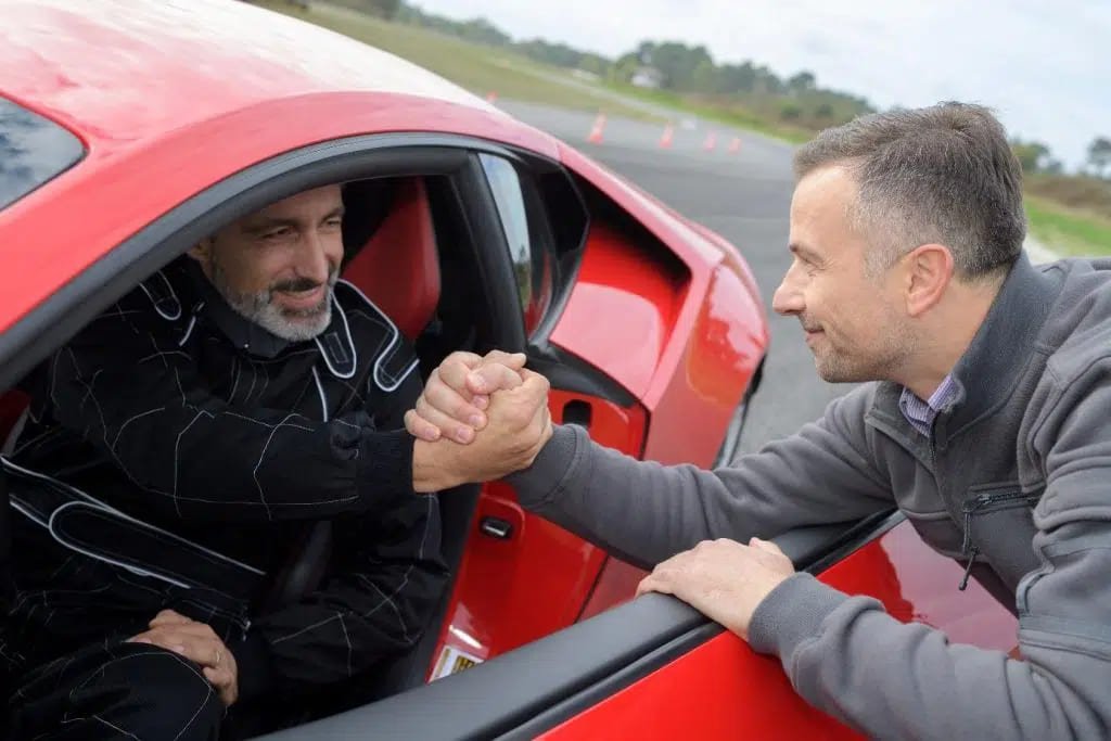 cadeau stage pilotage voiture sport